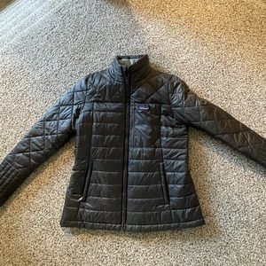 Women’s Gray Patagonia Jacket